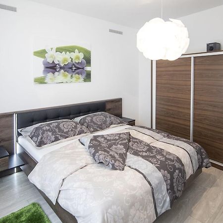 Apartman Dolni Namesti Olomouc Extérieur photo
