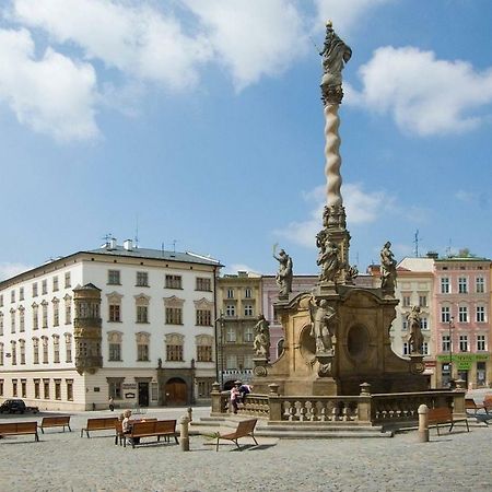 Apartman Dolni Namesti Olomouc Extérieur photo