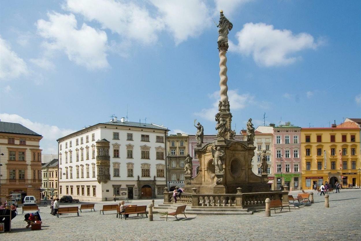 Apartman Dolni Namesti Olomouc Extérieur photo